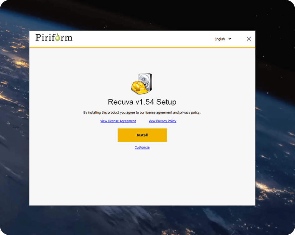 Recuva v1.54 Setup installer with Install button and Customize link